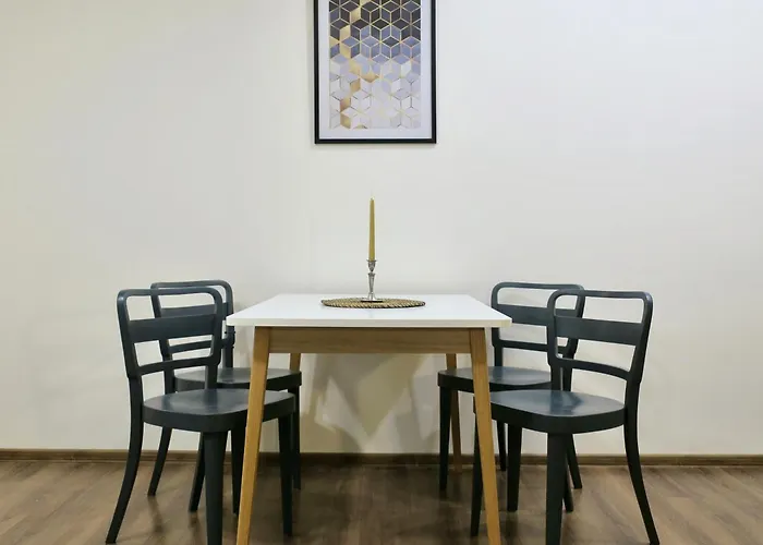 Charm Deco Near Old Town, All-friendly Apartmán *