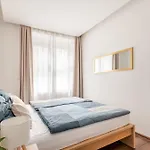 Appartamento Charm Deco Near Old Town, All-friendly *